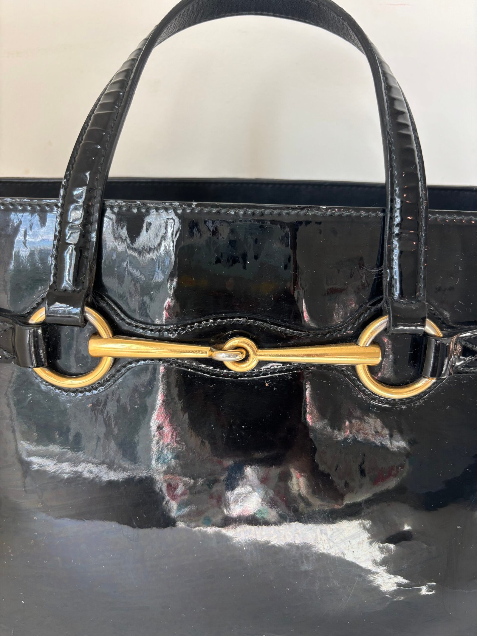 Gucci Bright Bit Patent Leather Tote - Image 7