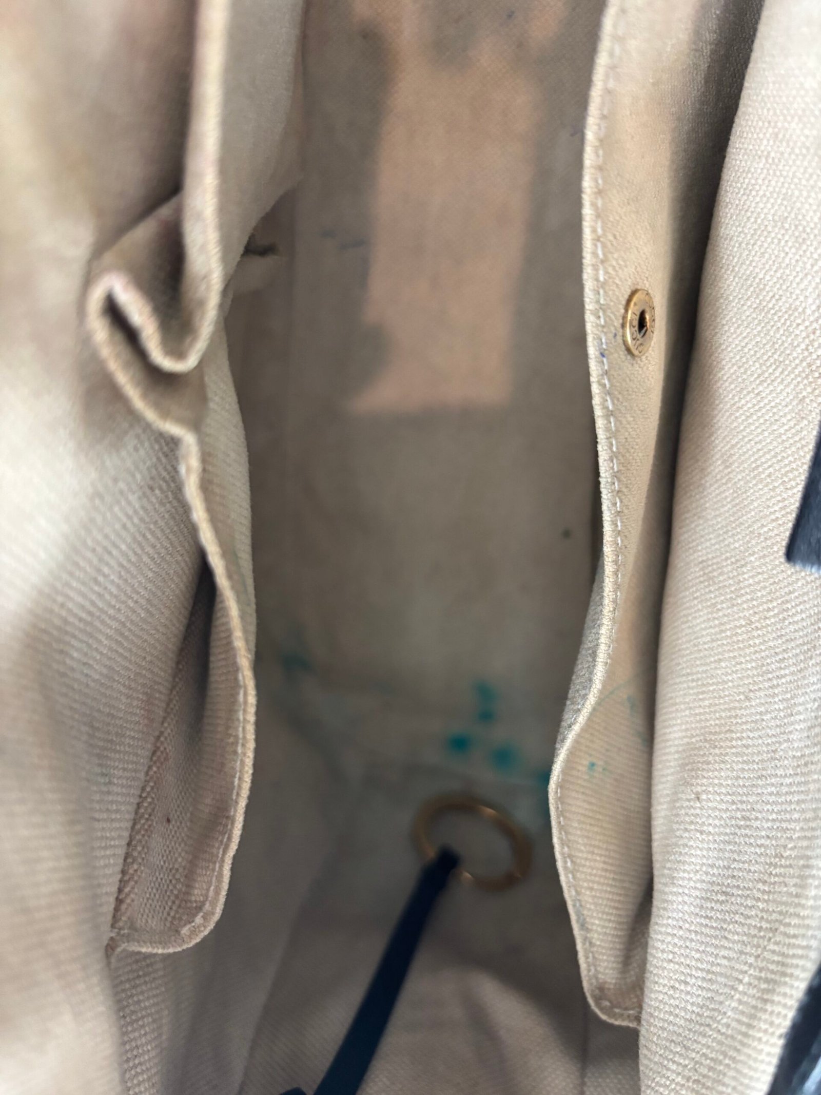 Gucci Bright Bit Patent Leather Tote - Image 8